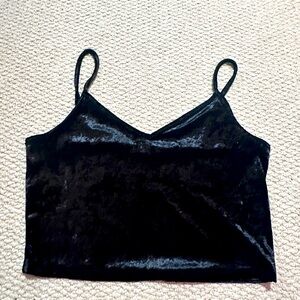 Forever 21 gothic Black velvet crop top Size Large  16 inch pit to pit